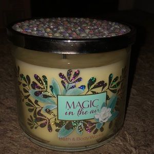 Magic in the air bath and body work 3 wick candle